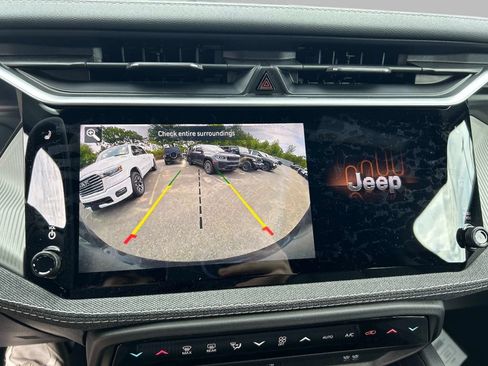 New 2026 Jeep Cherokee Laredo AWD/4WD image 10