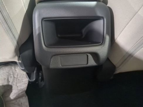 New 2025 Honda HR-V LX image 28