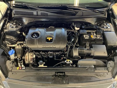 Used 2023 Kia Forte LXS FWD image 20