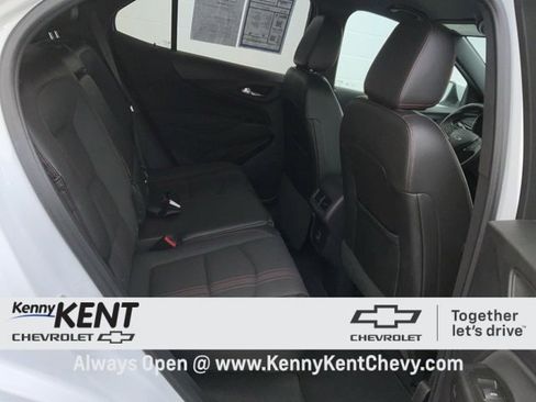 Used 2022 Chevrolet Equinox RS image 12