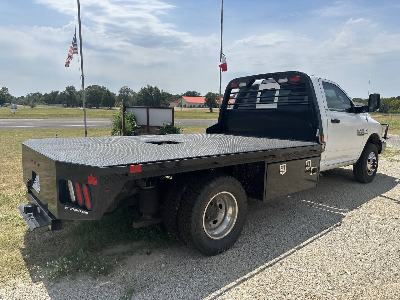 Used 2013 RAM 3500 SLT RWD image 16