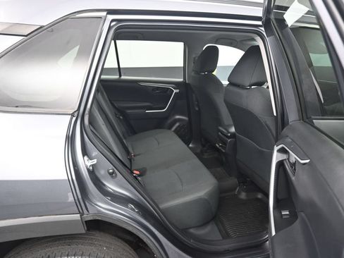Used 2021 Toyota RAV4 LE FWD image 34