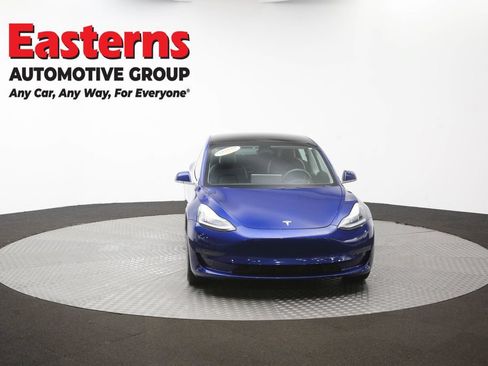 Used 2020 Tesla Model 3 Standard Range RWD image 48