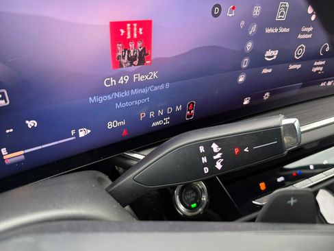 Used 2024 Buick Envision Preferred image 23