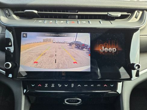 New 2026 Jeep Grand Cherokee L 4WD image 22