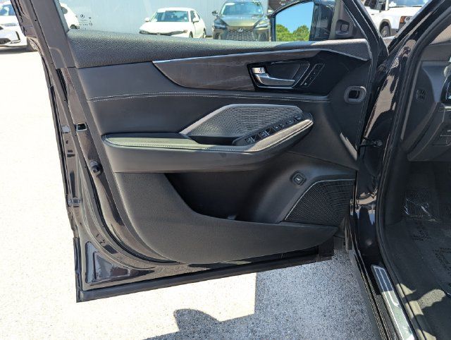 Used 2023 Acura MDX w/ Advance Package AWD/4WD image 15