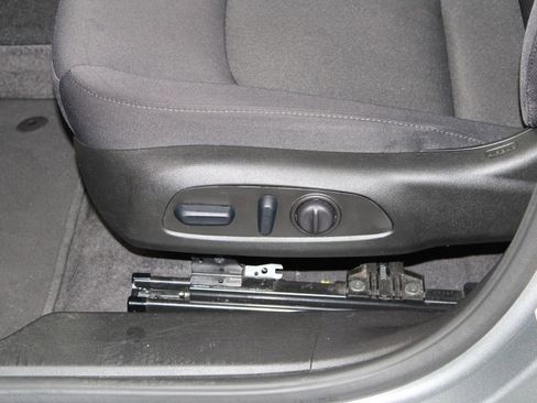 Used 2024 Chevrolet Malibu RS image 18