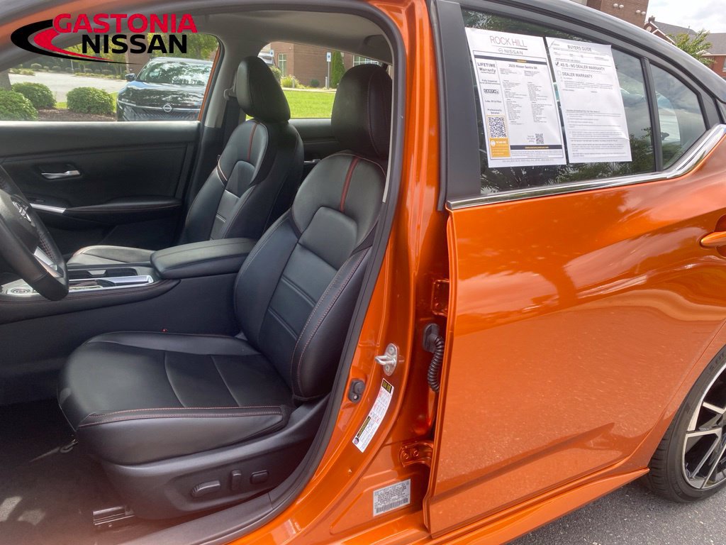 Used 2025 Nissan Sentra SR w/ SR Premium Package FWD image 18