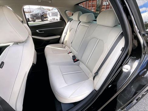 Used 2024 Hyundai Sonata SEL image 17