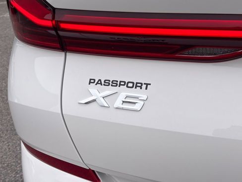 New 2026 BMW X6 xDrive40i image 5