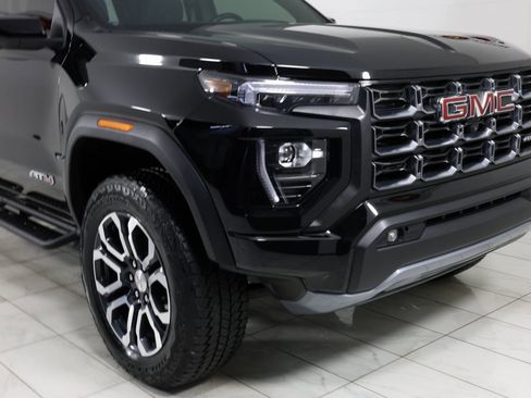 Used 2024 GMC Canyon AT4 w/ AT4 Premium Package image 37