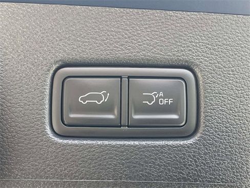 New 2025 Kia Telluride S image 25