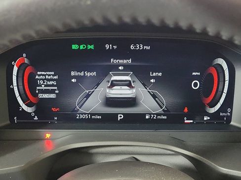 Used 2024 Nissan Rogue Platinum FWD image 17