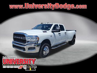 Used 2024 RAM 3500 Tradesman w/ Chrome Appearance Group