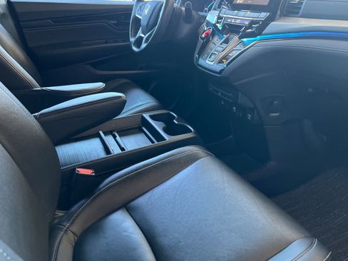 Used 2021 Honda Odyssey Touring image 19