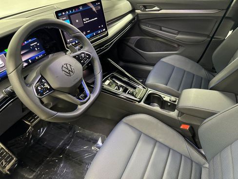 New 2026 Volkswagen Golf AWD/4WD image 9