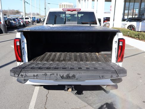 Used 2025 GMC Sierra 2500 Denali w/ Technology Package image 14