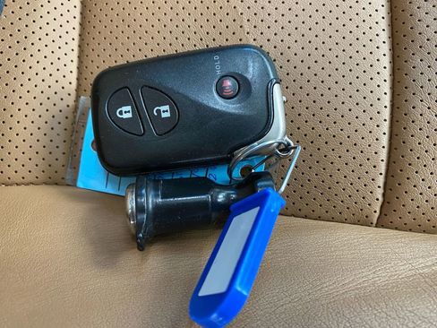 Used 2017 Lexus CT 200h image 28