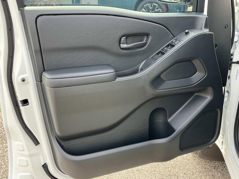 New 2026 Nissan Frontier SV w/ All-Weather Content Package image 25