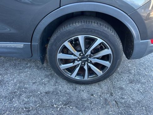 Used 2019 Lincoln MKC Reserve image 31