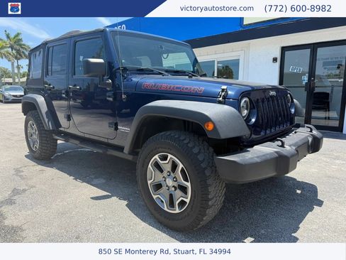 Used 2013 Jeep Wrangler Unlimited Rubicon w/ Connectivity Group AWD/4WD image 1