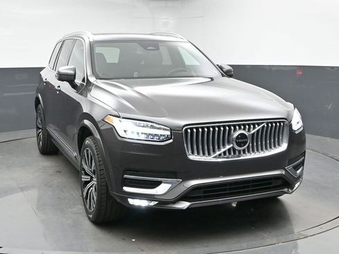 Used 2023 Volvo XC90 B6 Plus w/ Protection Package Premier AWD/4WD image 2