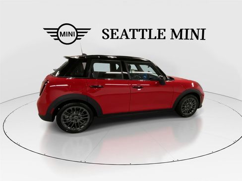 New 2026 MINI Cooper S image 12