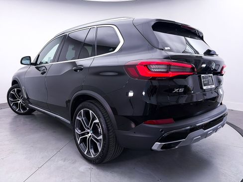 Used 2022 BMW X5 xDrive40i w/ Climate Comfort Package AWD/4WD image 2