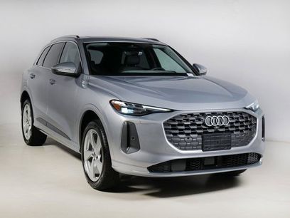 New 2025 Audi Q5 2.0T Premium Plus