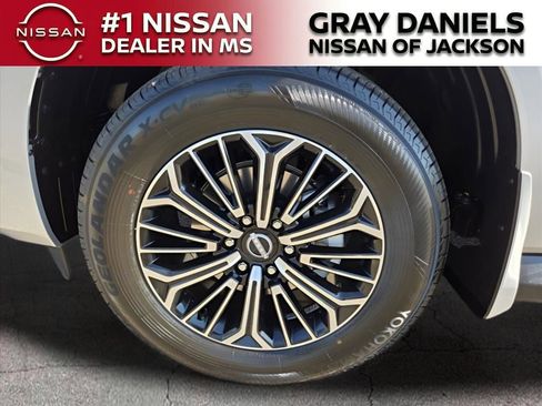 New 2026 Nissan Armada SL w/ Captain's Chari Seat Package RWD image 25