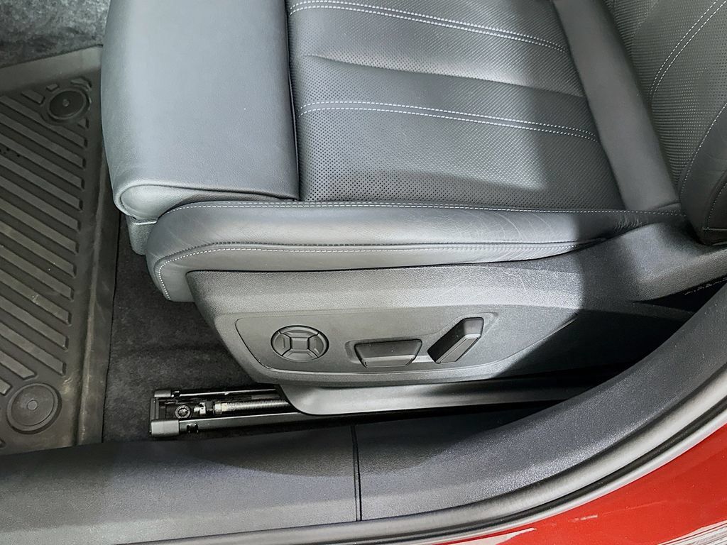 Used 2025 Audi A5 2.0T Premium Plus AWD/4WD image 7