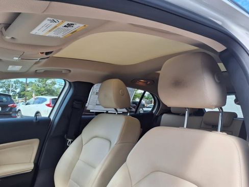 Used 2019 Mercedes-Benz GLA 250 4MATIC image 26