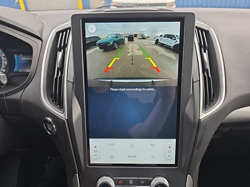 Used 2024 Ford Edge SE AWD/4WD image 22