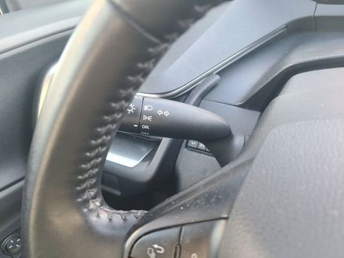 Used 2023 Toyota Prius LE image 22