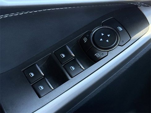 Certified 2023 Ford Explorer XLT w/ Class IV Trailer Tow Package image 23