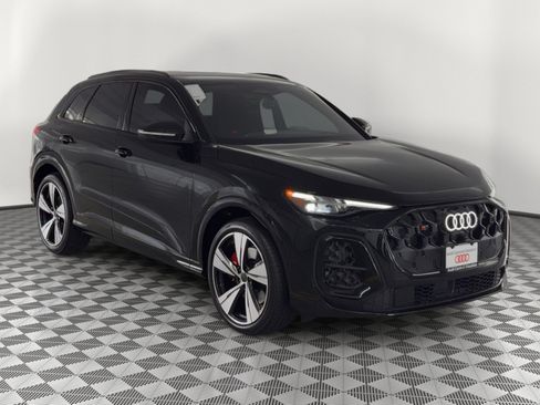 New 2026 Audi SQ5 Premium Plus AWD/4WD image 7