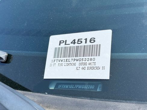 Used 2023 Ford F150 Lightning XLT AWD/4WD image 9