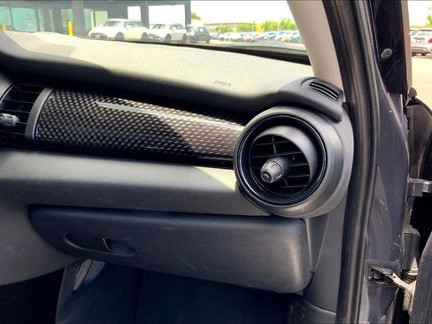 Used 2020 MINI Cooper S image 14
