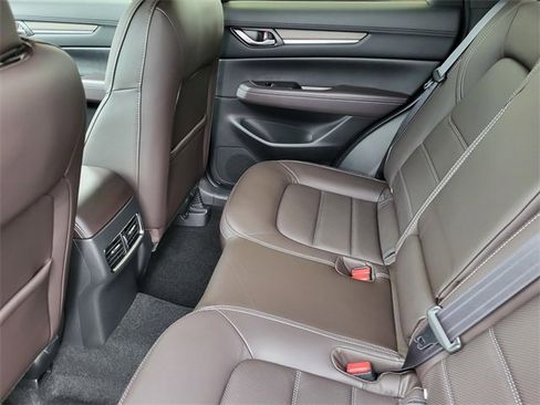 New 2025 MAZDA CX-5 Signature image 8