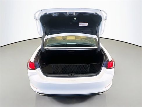 Used 2025 Lexus ES 350 w/ Premium Package image 28