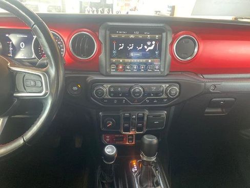 Used 2022 Jeep Gladiator Rubicon w/ LED Lighting Group image 25