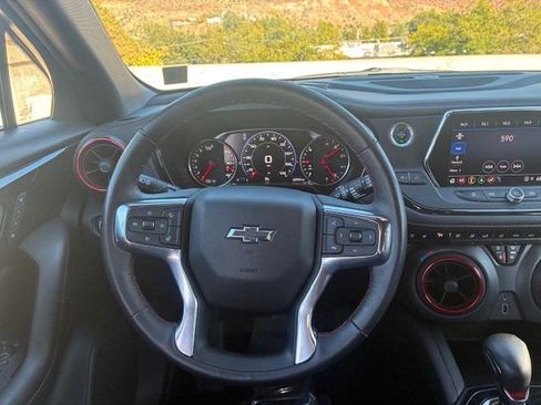 Used 2022 Chevrolet Blazer RS w/ Enhanced Convenience Package image 13