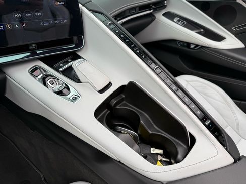 Used 2023 Chevrolet Corvette Stingray Preferred Cpe w/ Z51 Performance Package RWD image 26