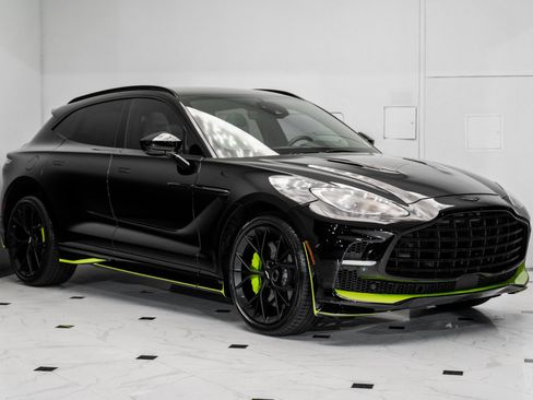 Used 2024 Aston Martin DBX 707 image 1