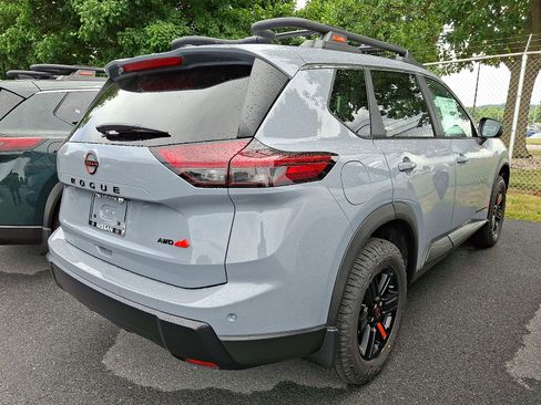 New 2026 Nissan Rogue SV w/ Rock Creek Premium Package AWD/4WD image 5