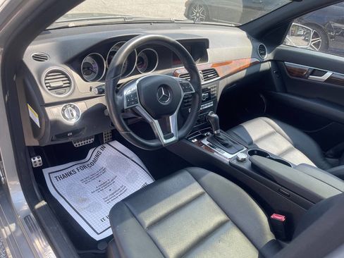 Used 2013 Mercedes-Benz C 250 Sedan image 12