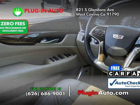 Used 2020 Cadillac Escalade Premium Luxury AWD/4WD image 20