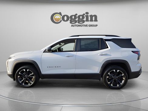 New 2026 Chevrolet Equinox RS w/ Convenience Package III image 2