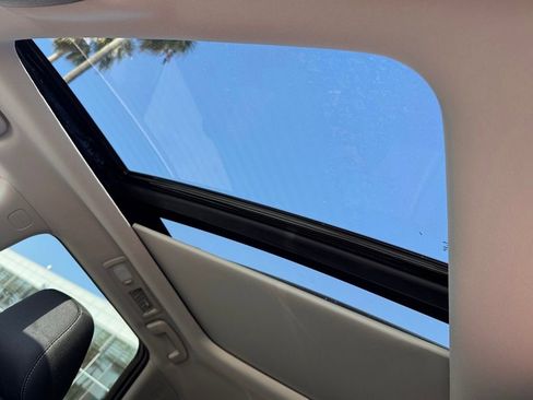 New 2025 Nissan Pathfinder SV image 11