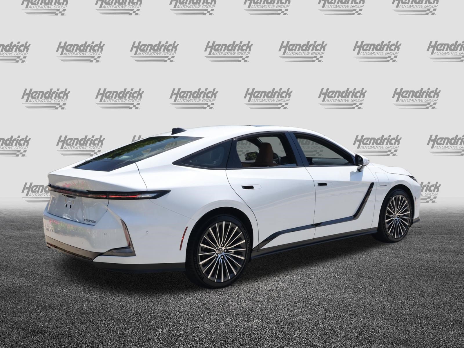 New 2026 Lexus ES 350e w/ Accessory Package (Z1) FWD image 9